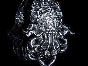 Cthulhu Pendant in Silver and Steel in Polished Silver