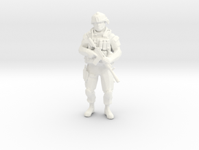 Modern Soldier Standing Esc: 1/24 in White Processed Versatile Plastic