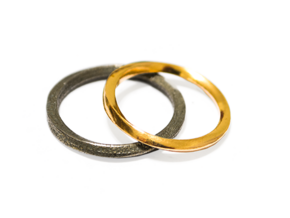 Möbius Ring in Polished Brass: 11 / 64