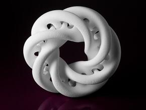 Tight Double Moebius 0,025 in White Natural Versatile Plastic