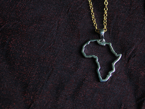 Africa Pendant in Polished Silver (Interlocking Parts)
