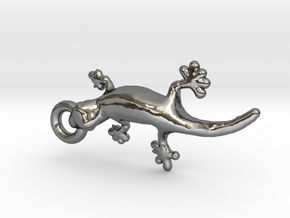 Little Gecko Pendant in Fine Detail Polished Silver