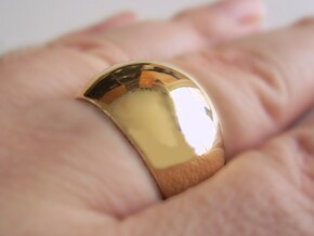 Sphere Ring v2 in Polished Brass