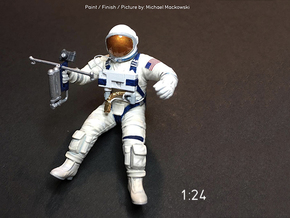 Gemini EVA Astronaut / 1:24 / Revell Kit Extension in Tan Fine Detail Plastic
