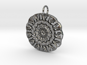 Native Flower Arrow Shield Pendant in Fine Detail Polished Silver: Medium