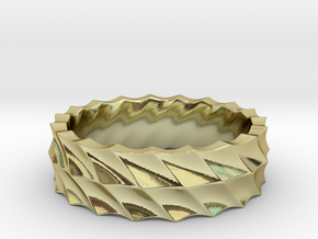 Slant Wave Ring _ B in 18k Gold Plated Brass: 8 / 56.75