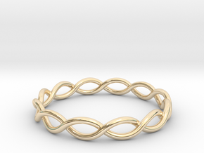 Twisting Ring in 14K Yellow Gold