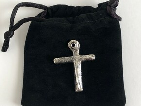 Oak Island Cross Pendant Small in Antique Silver