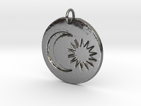 Málaysian Flag Icon Pendant in Fine Detail Polished Silver: Medium
