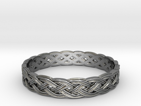 Hieno Delicate Celtic Knot in Polished Silver: 6 / 51.5