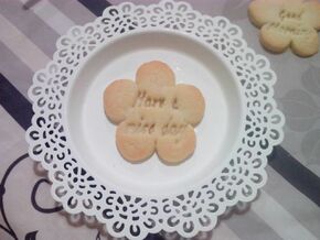 Have a nice day Flower - Cookie cutter in White Natural Versatile Plastic