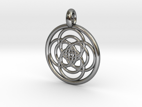 Iocaste pendant in Polished Silver