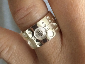 Gallifreyish Ring - Size 9 in Polished Silver