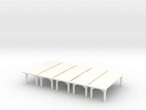 Tavern Table Medium X5 in White Processed Versatile Plastic