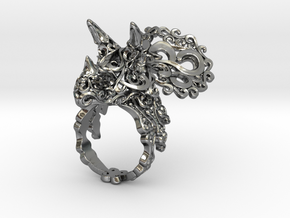 Tricera Ring (Size 8) in Polished Silver