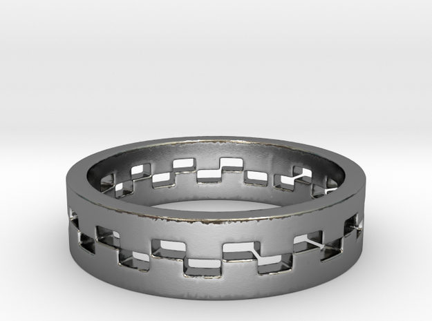 Checkers Ring Size 7 in Polished Silver