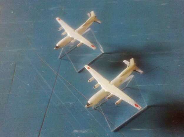 1/1200 Antonov An-12 / Shaanxi Y8 x2 in Tan Fine Detail Plastic