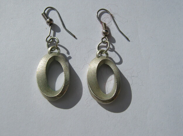 Moebius Earrings in Polished Silver