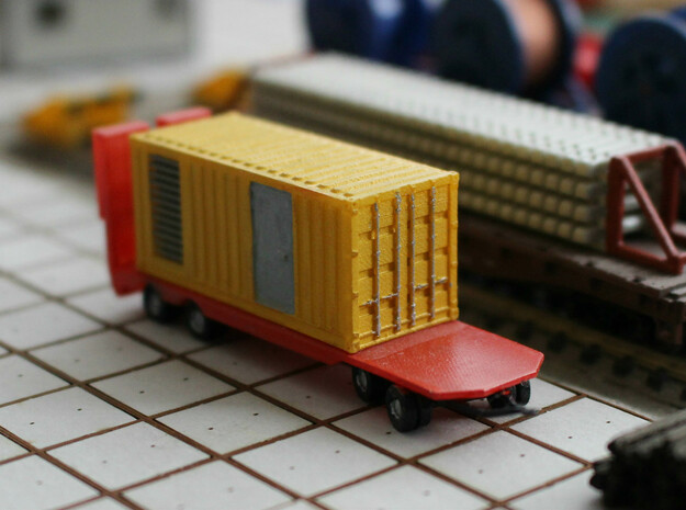 N Scale Generator In 20ft Container in Tan Fine Detail Plastic