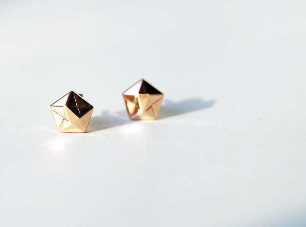 Star Earings in 14k Gold Plated Brass