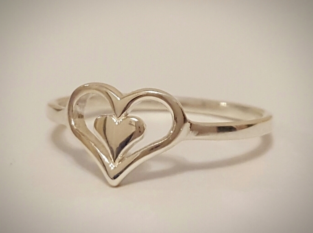 Heart Ring 7.5 in Polished Silver