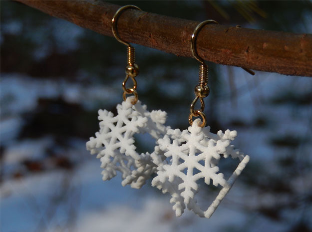 Snowflake Earrings 2 in White Natural Versatile Plastic