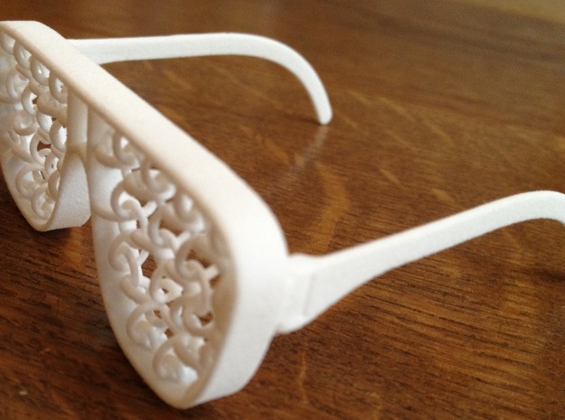 ChainShades - Chain Mail Sunglasses   in White Natural Versatile Plastic