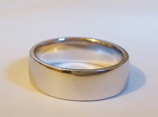 Wedding Ring Size 8 in Fine Detail Polished Silver