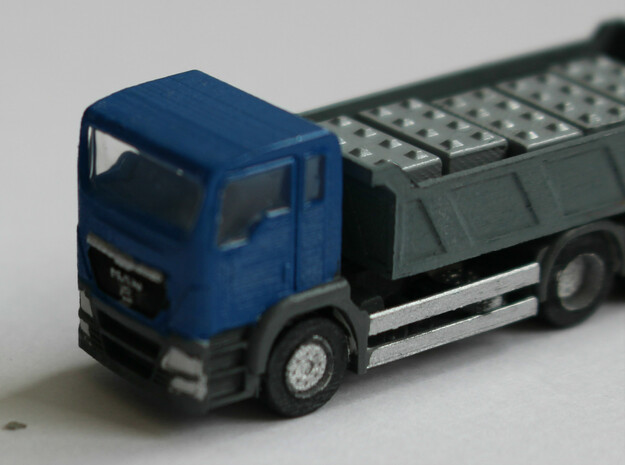 N Scale MAN TGS Dump Truck in Tan Fine Detail Plastic