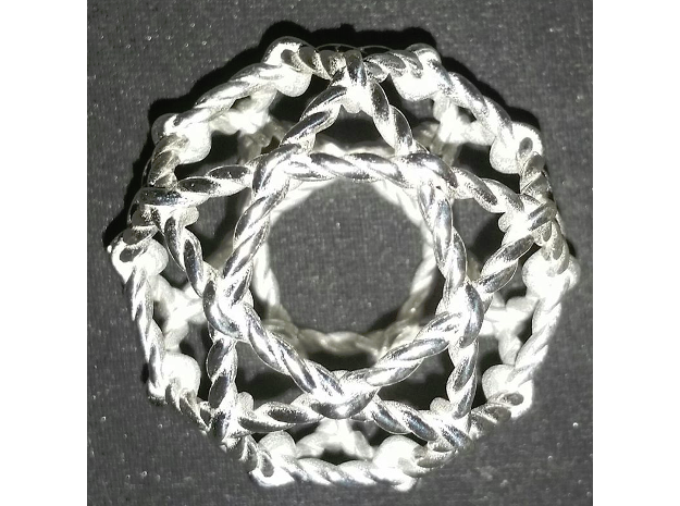 Twisted Penta Sphere 1.6" in Polished Silver