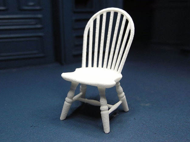 1:24 Hoop Back Windsor Chair in White Natural Versatile Plastic