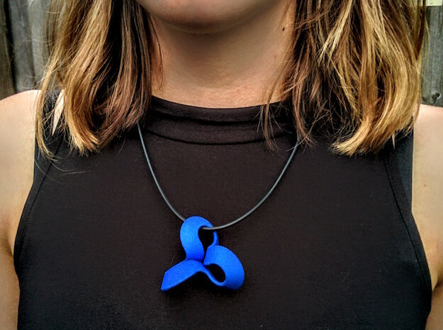 Möbius Clover in Blue Processed Versatile Plastic