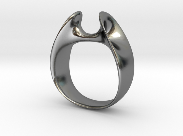 Wormhole Ring Size 7 in Polished Silver