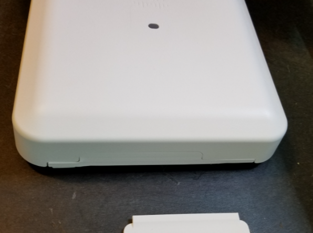 Cover Plate for Cisco 2802i Access Point in White Natural Versatile Plastic