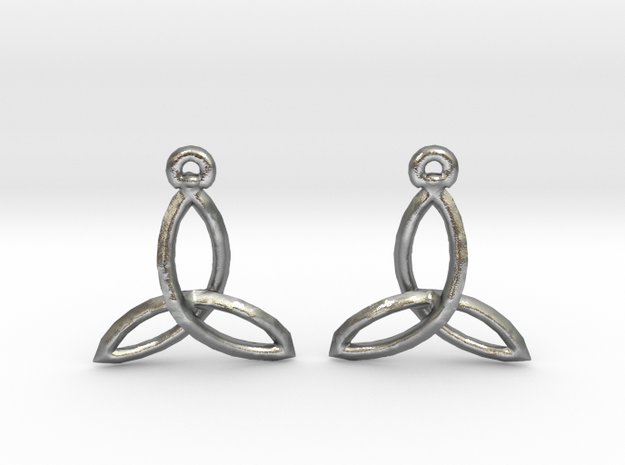 Celtic Knot Earrings in Natural Silver