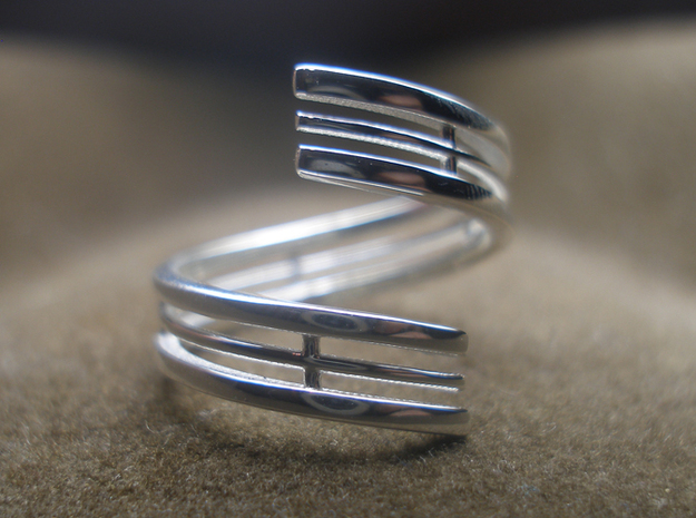Bars & Wire Ring Size 12 in Polished Silver