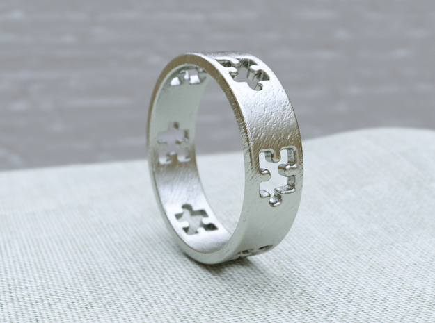 Puzzle Ring in Natural Silver: 8.5 / 58