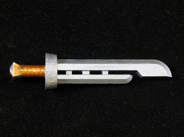 Razor Sword in Smooth Fine Detail Plastic