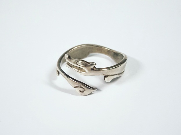 Stark Ring in Polished Silver: 10 / 61.5