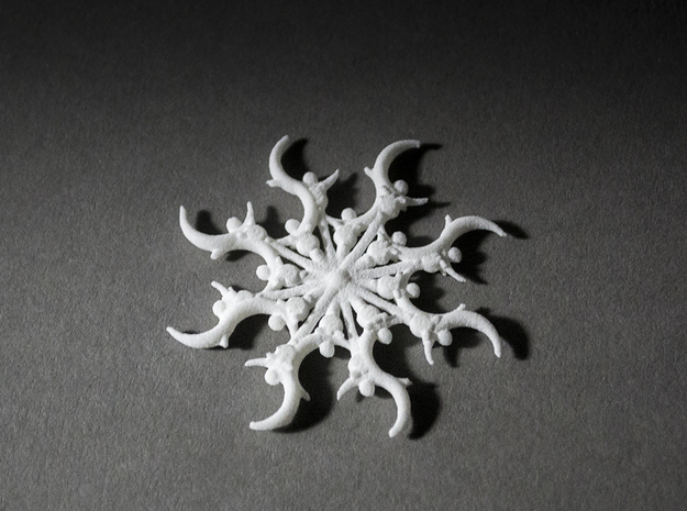 Crescentflake in White Natural Versatile Plastic