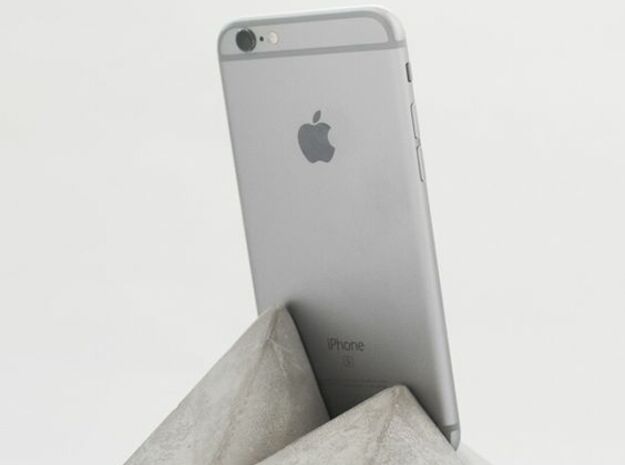 Mobile Dock phone stand in Natural Sandstone