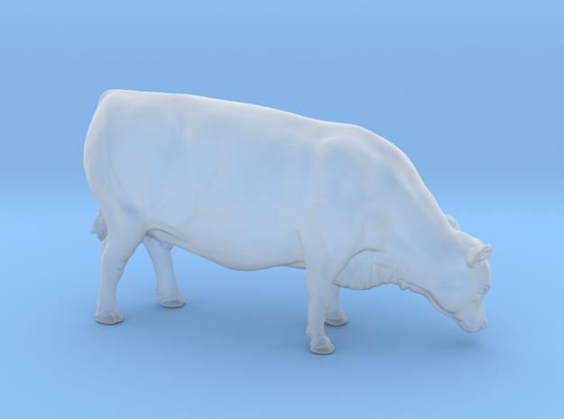 1/64 Yearling Heifer 04 in Smooth Fine Detail Plastic