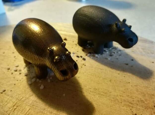 The Salt'N'Pepper Hippo in Matte Black Steel