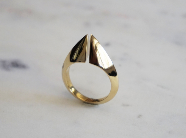 Torc Ring II in Polished Brass: 6 / 51.5