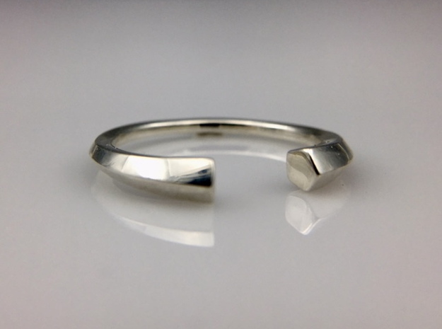 Open Pentagon Ring in Polished Silver: 8 / 56.75