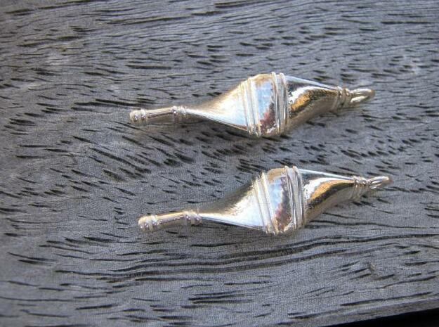 Twist Earrings in Polished Silver