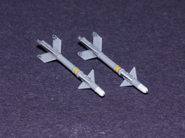 V3S Snake Air-to-Air Missile  in Tan Fine Detail Plastic: 1:48 - O