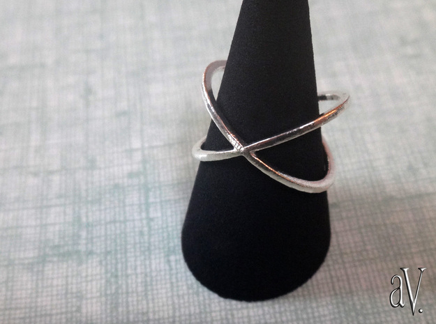 Line Double Circle Ring in Natural Silver: 8 / 56.75