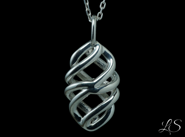 Knot Pendant in Polished Silver