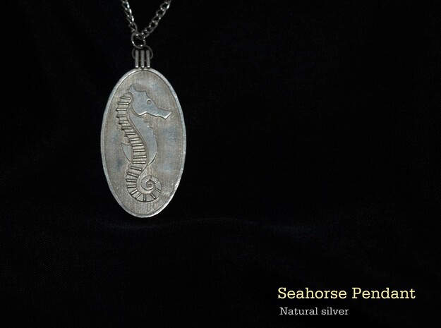 Seahorse Pendant in Natural Silver